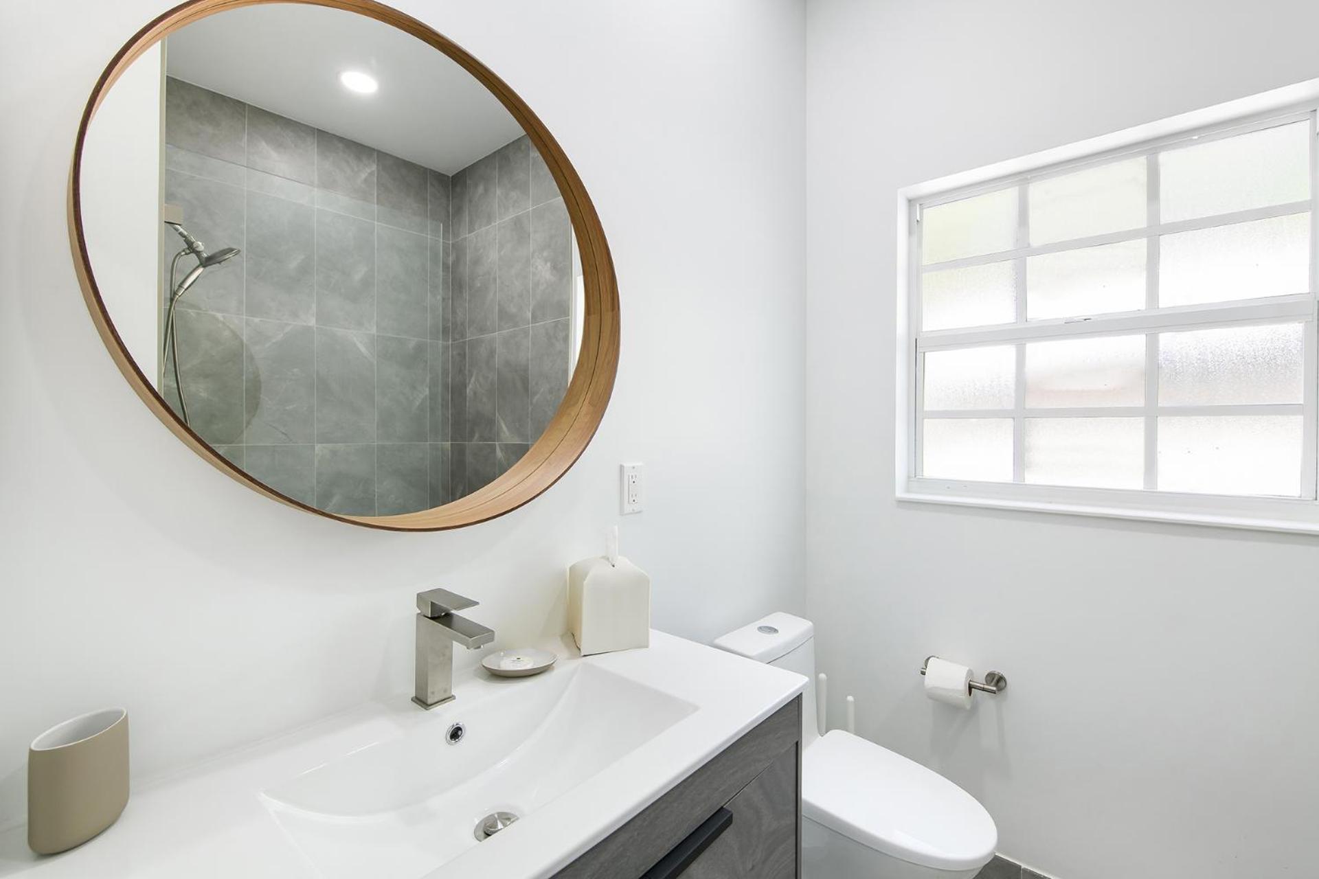 The Deauville 3* Fort Lauderdale